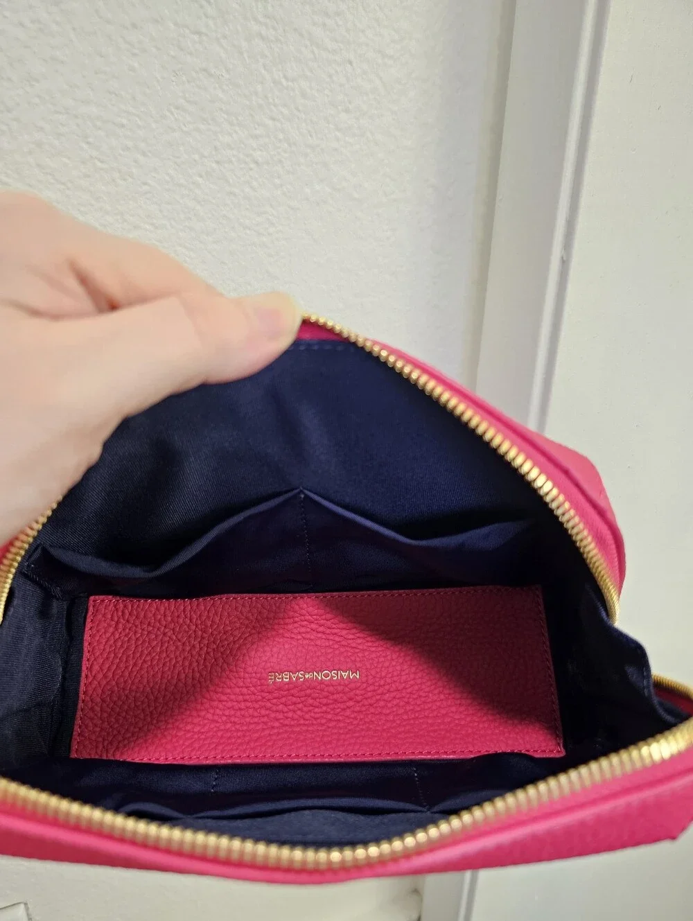New MAISON de SABRÉ The Tech Pouch Shibuya Fuschia Leather